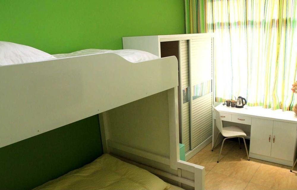 Tiffany Hostel Yangshuo Bagian luar foto