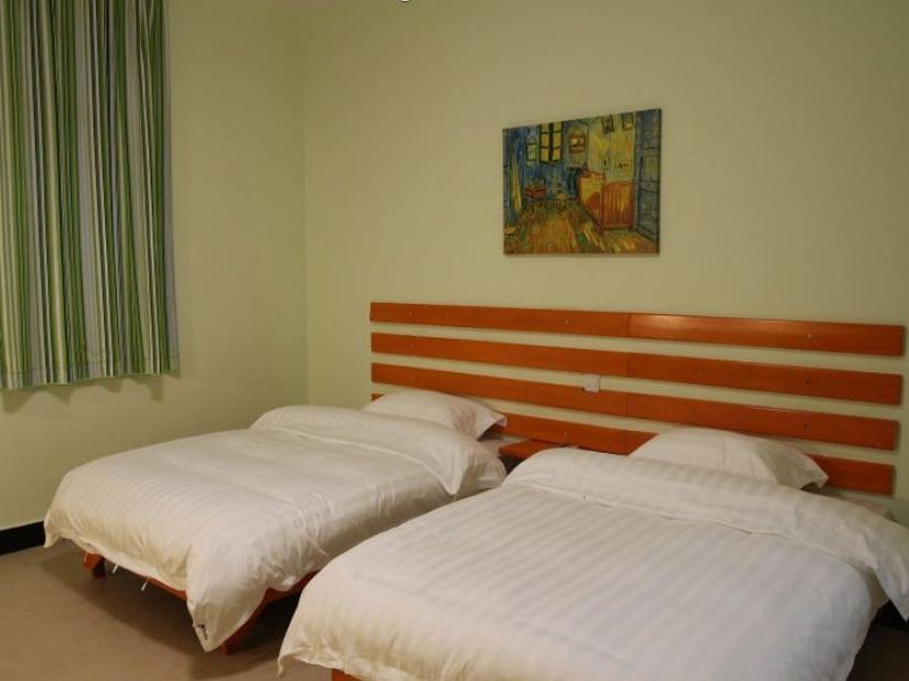 Tiffany Hostel Yangshuo Bagian luar foto